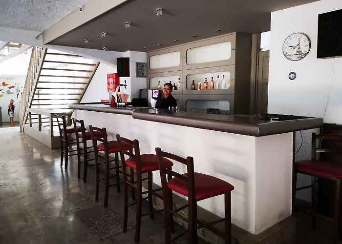 Apollon Hotel (Adults Only)