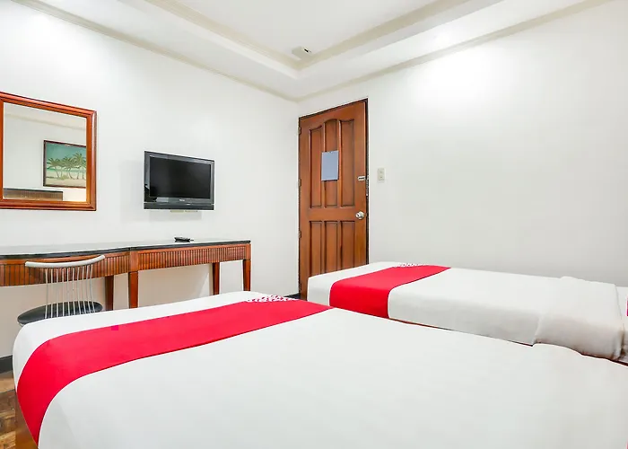 Super Oyo 406 Royale Parc Inn & Suites