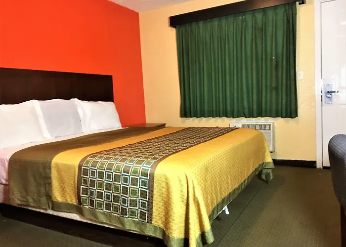 4 Star Motel