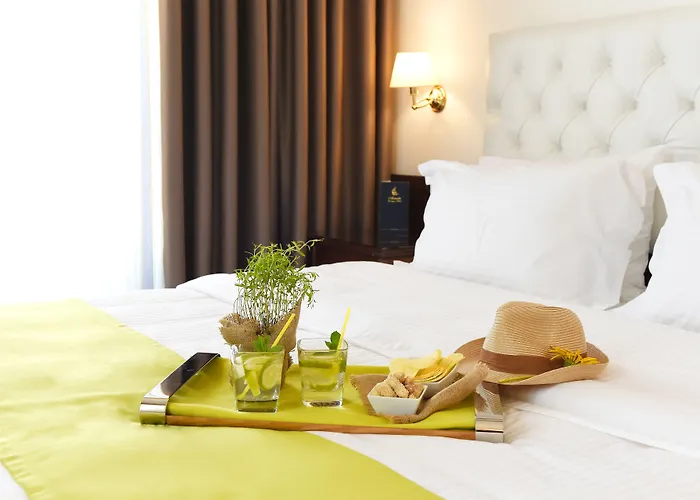 Armata Boutique Hotel