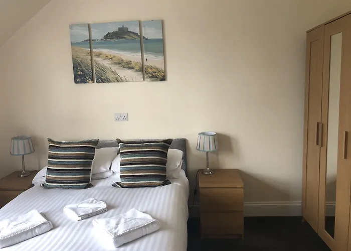 Oyo Braeriach Hotel, Highlands Scotland