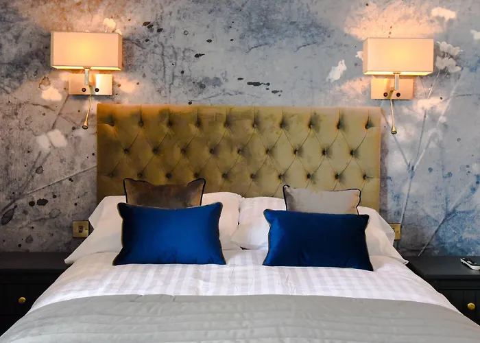 The Strand Hotel, The Former Residence Of Oscar Wilde