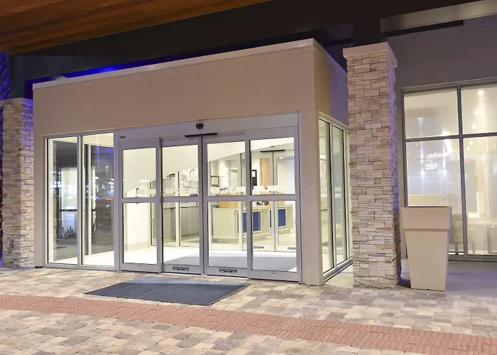 Holiday Inn Express & Suites - Orlando - Southeast By Ihg
