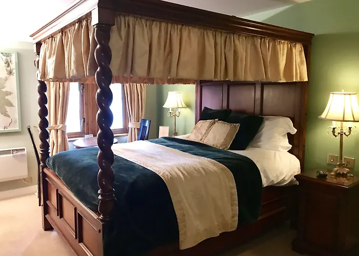 Camden Arms Hotel