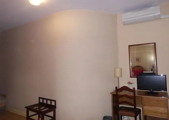 Hotel Larbelo