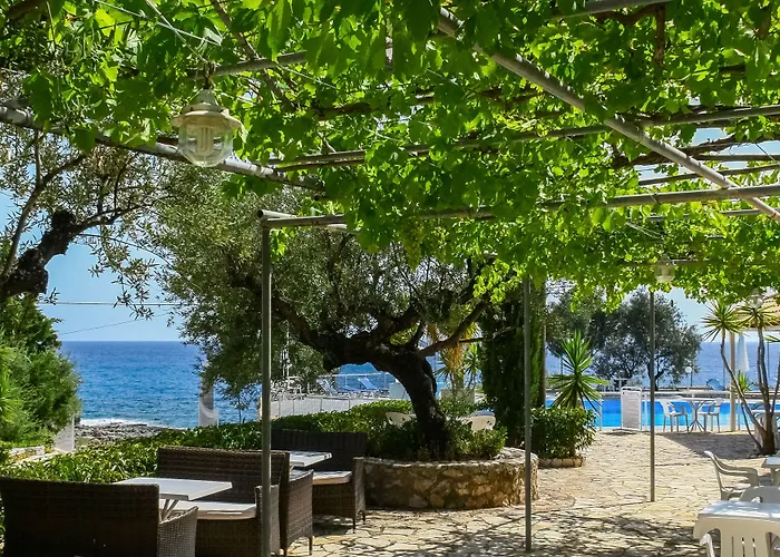 Kardamili Beach Hotel
