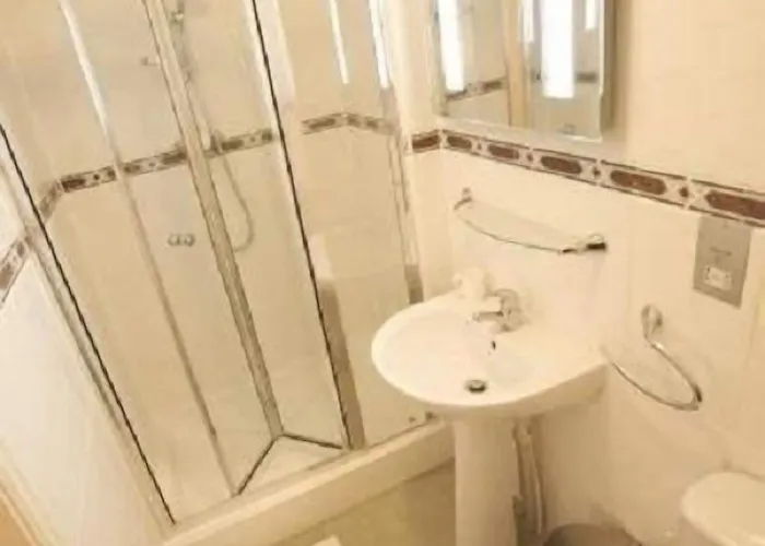 Gateway Hotel
