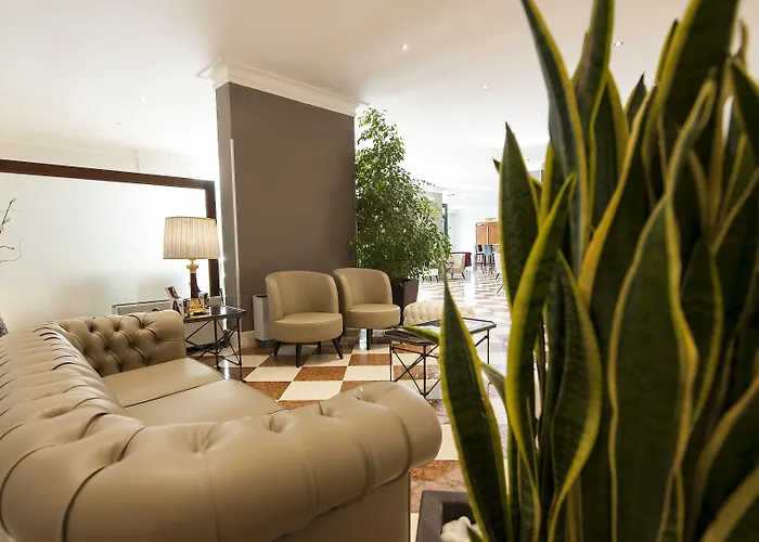 Shg Hotel De La Ville