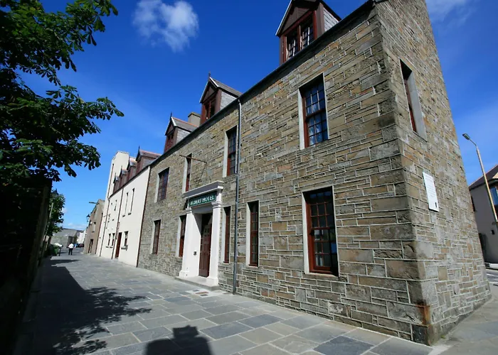 Albert Hotel