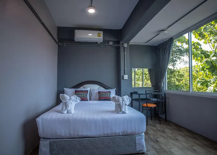 Baan Chang Hotel&Coffee House