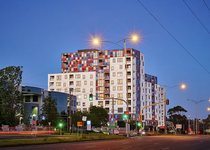 Melbourne Knox Central Apartment Hotel Official