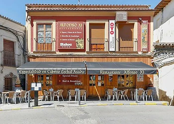 Hostal Alfonso XI