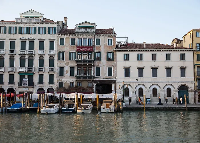 Riva Del Vin Boutique Hotel