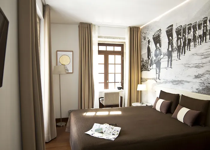 Oca Ribeira Do Porto Hotel