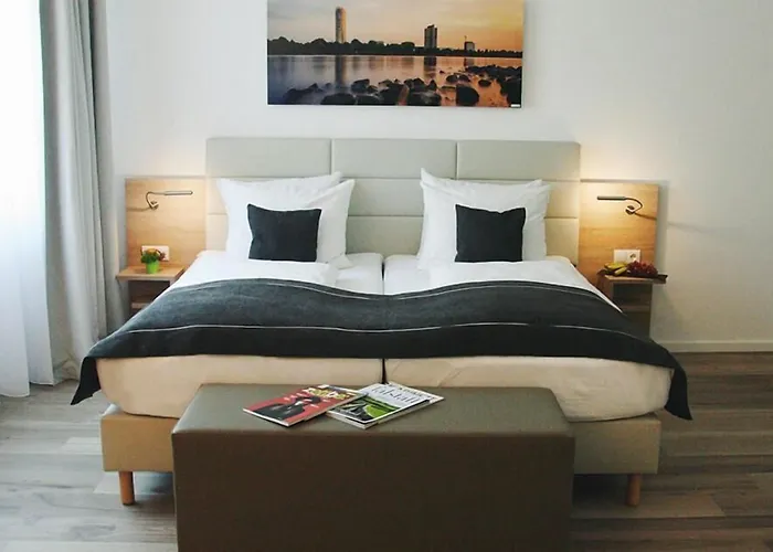 Four Stars By City Hotel