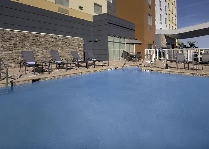Fairfield Inn & Suites By Marriott Miami Airport West/Doral