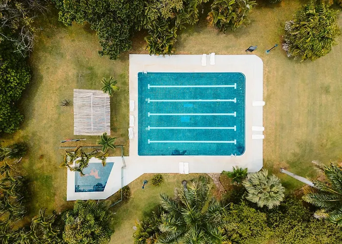 Hacienda La Pacifica Eco-Lodge