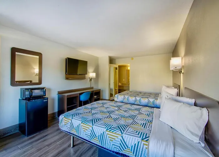 Motel 6 Birmingham, Al - Medical Center - Inverness Hwy 280