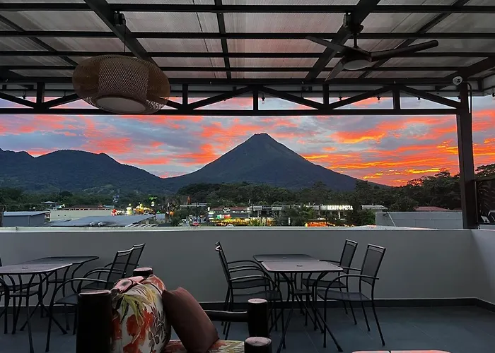 Hotel Arenal By Regina