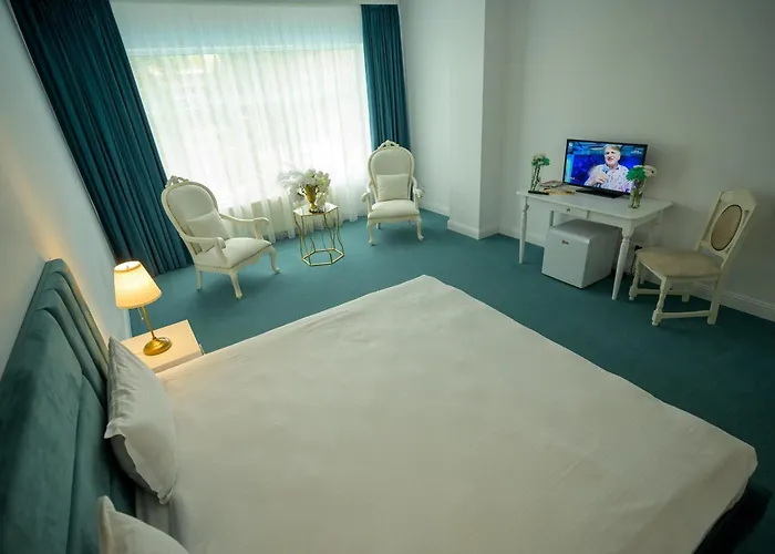 Hotel Queen Vera