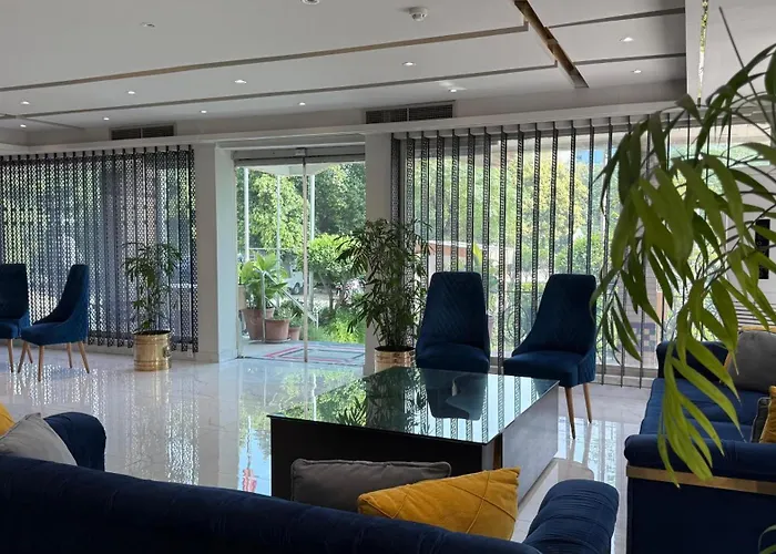 Envoy Continental Hotel, Blue Area, Islamabad