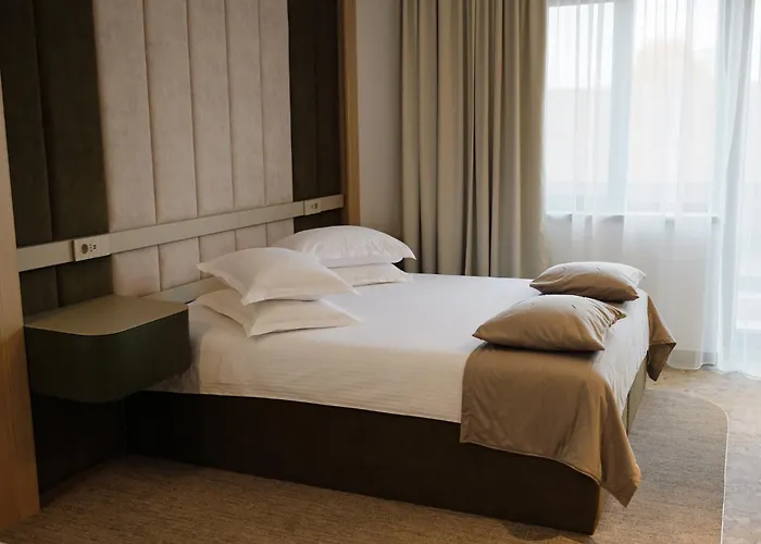 Avo Hotel