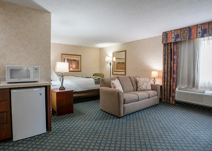 Miles City Hotel & Suites