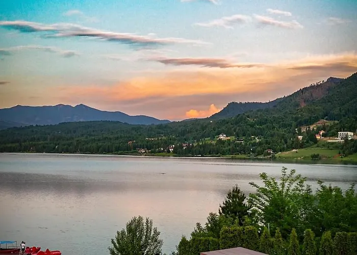 Hotel Roser House Boutique - Pe Malul Lacului Colibita