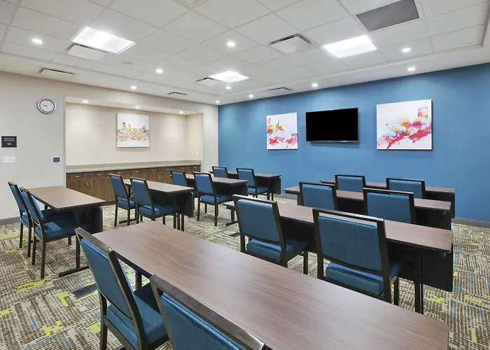 Hampton Inn & Suites Grandville Grand Rapids South