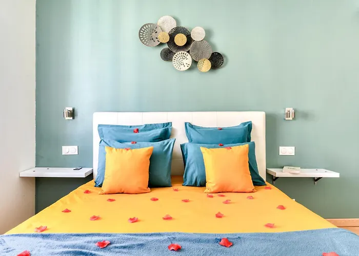 Le bourget - Suite romantique Narbonne