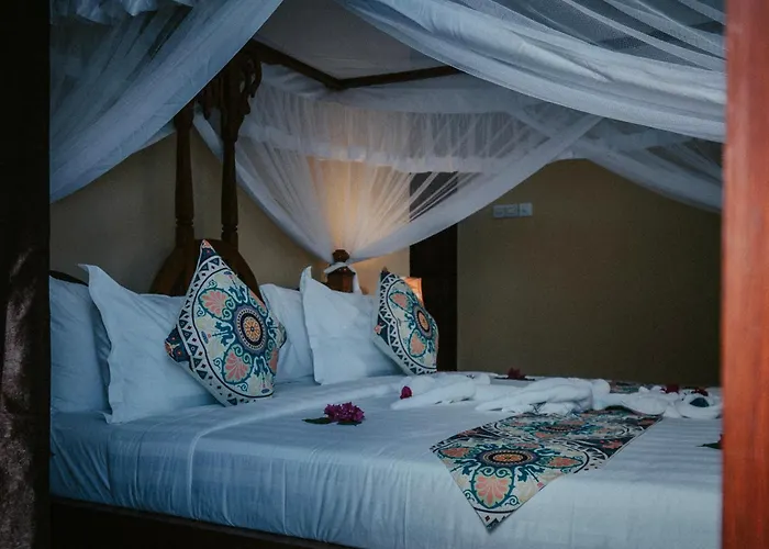 Sunny Palms Beach Bungalows