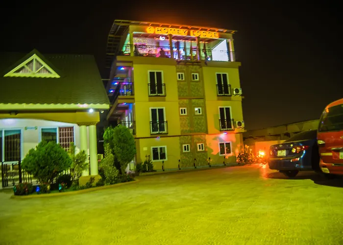Homey Lodge