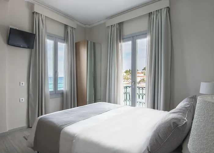Klimis Hotel