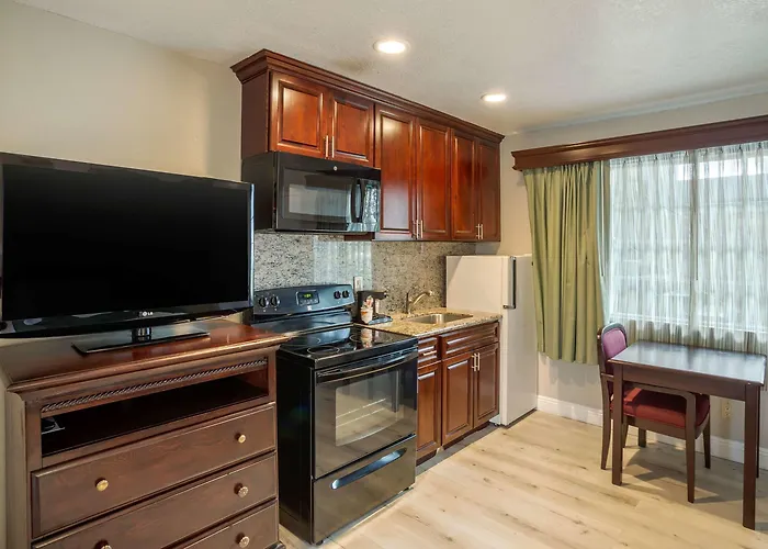 Quality Inn & Suites El Cajon San Diego East