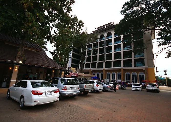 Chiangkhong Teak Garden Riverfront Hotel