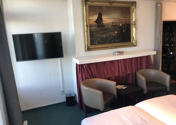 Hotel Zee En Duin