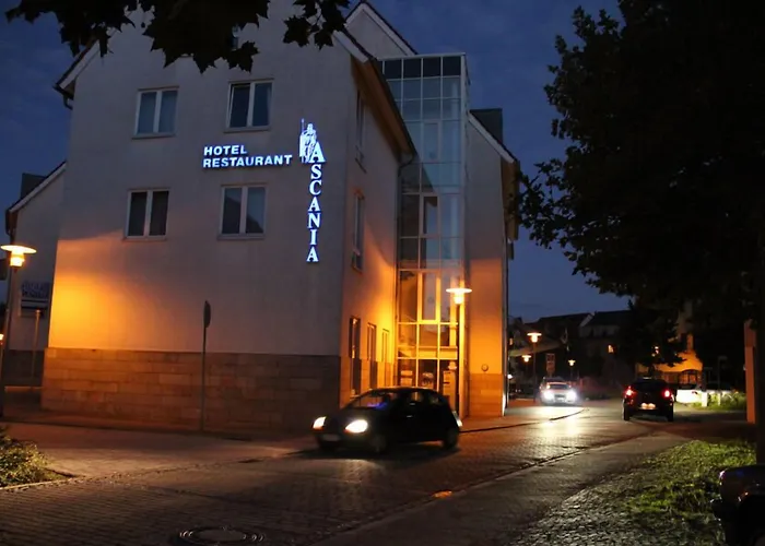 Hotel Ascania