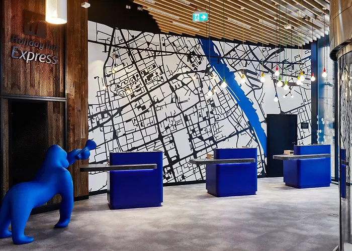 Holiday Inn Express - Warsaw - The Hub By Ihg