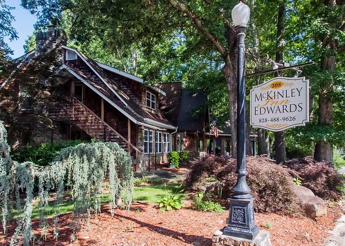 Mckinley Edwards Inn Bryson City