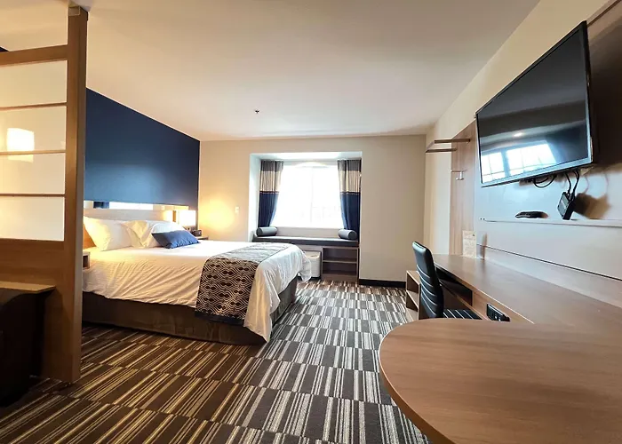 Microtel Inn & Suites By Wyndham Woodland Park