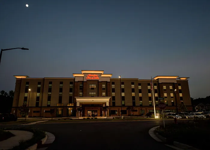 Hampton Inn & Suites Lenoir, Nc