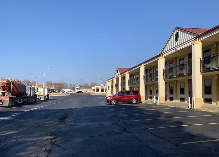 Sunrise Extended Stay Searcy