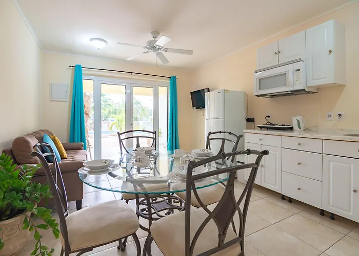 Aqua Viva Suites