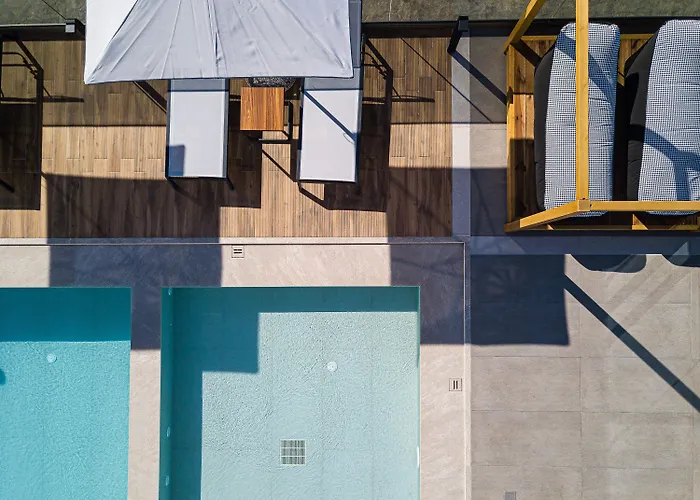 Eleven Boutique Suites