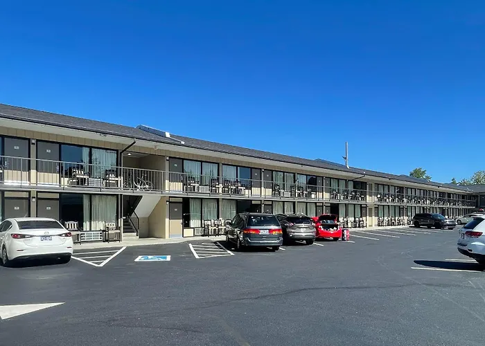 Travelodge By Wyndham Pigeon Forge Dollywood Lane