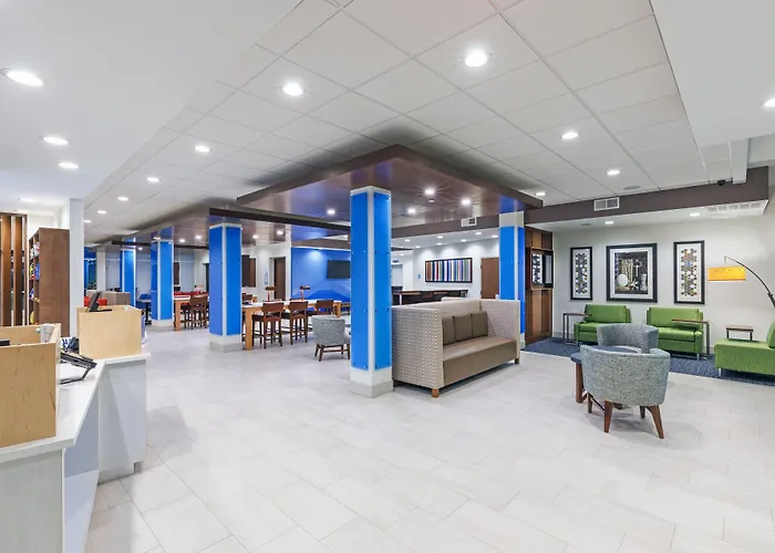 Holiday Inn Express & Suites Purcell By Ihg
