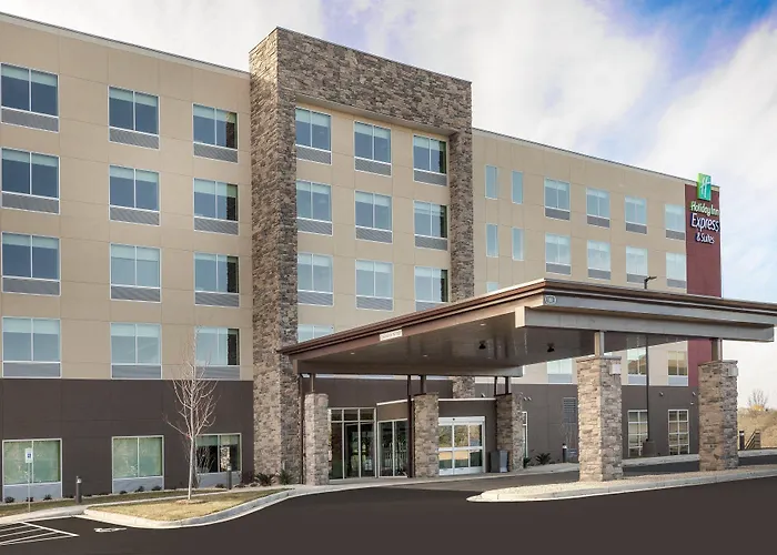 Holiday Inn Express & Suites - Hudson I-94 By Ihg