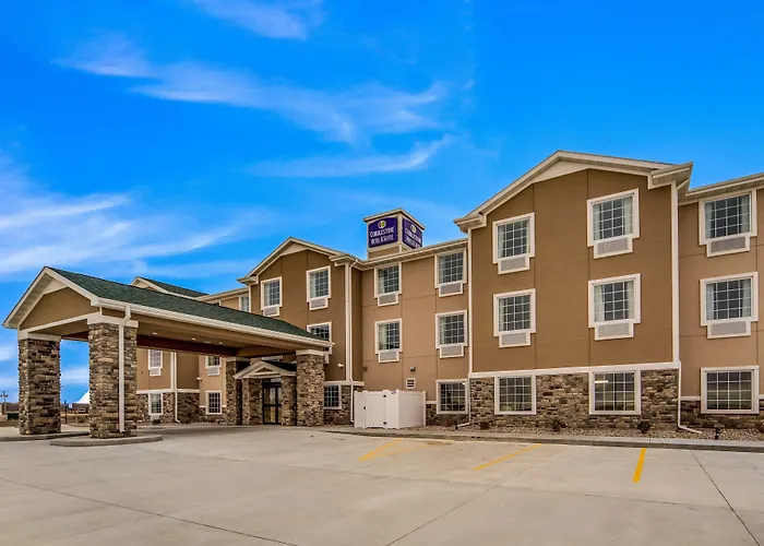 Cobblestone Hotel&Suites - Cozad