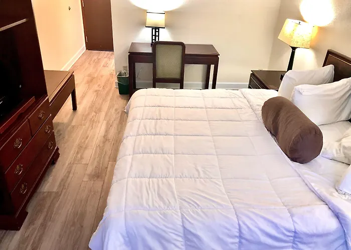 Bicentennial Inn