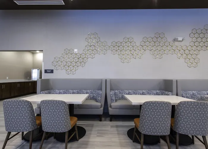 Comfort Suites Greenville Airport